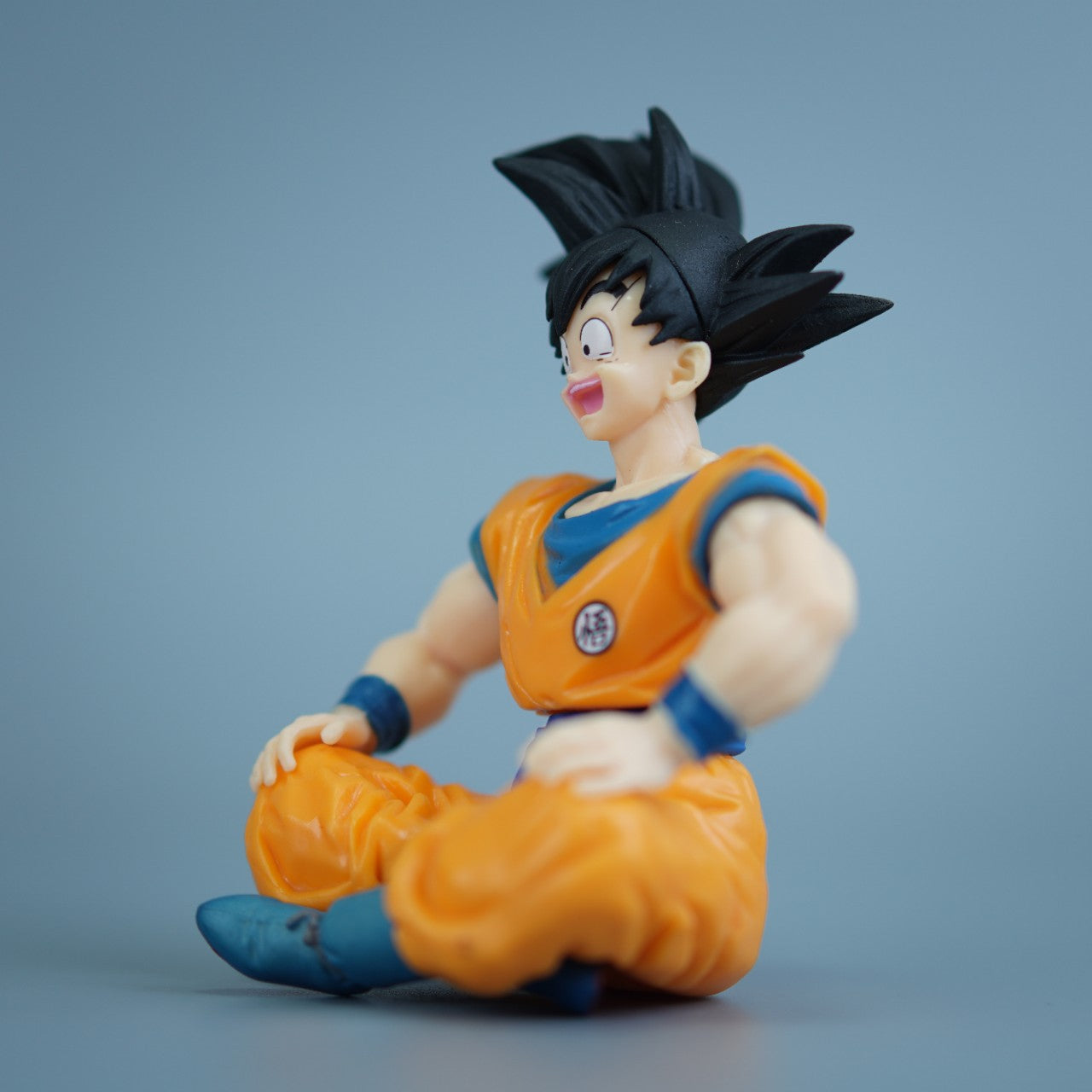 Laughing Goku | 4.3-Inch PVC Statue | Dragon Ball